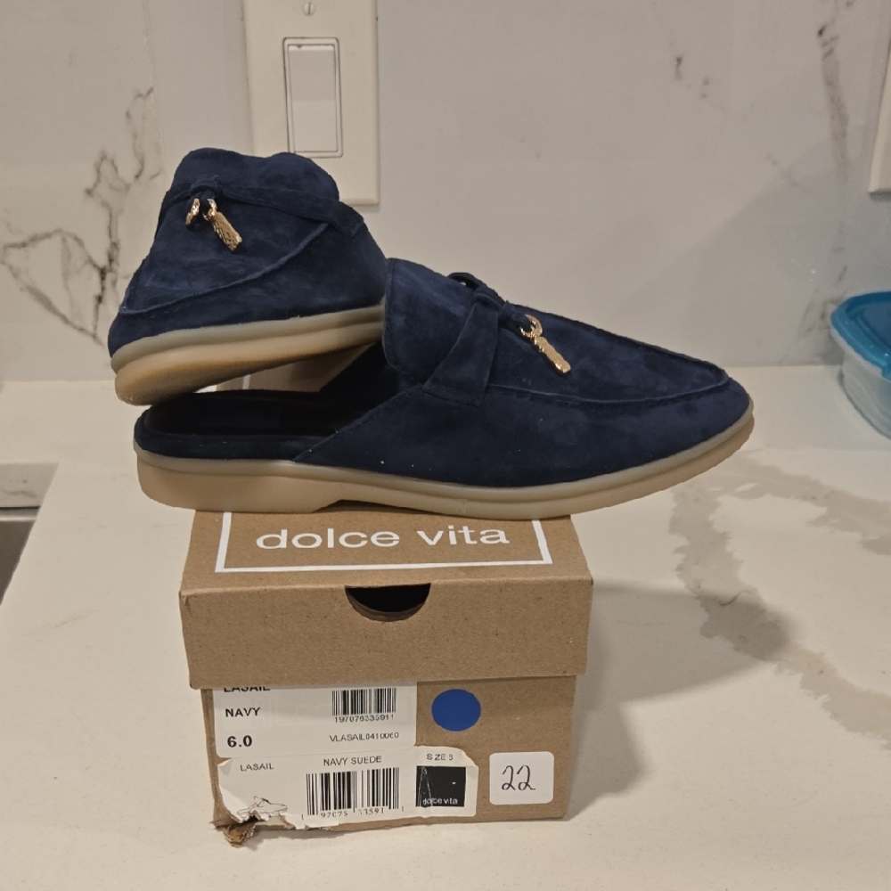 Dolce Vita Women's Loafers in Rich Navy